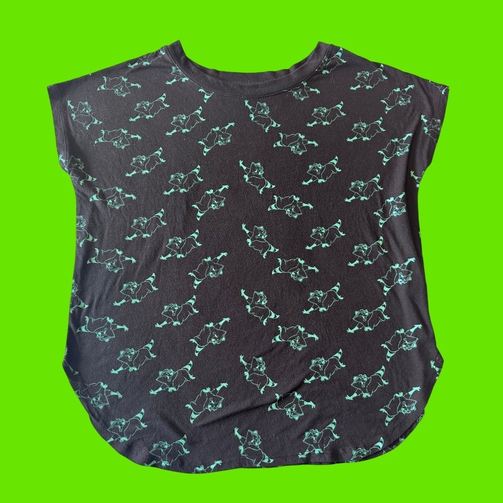 Disney Store Pocahontas Meeko Raccoon Print Top S Black Mint Green Curved Hem